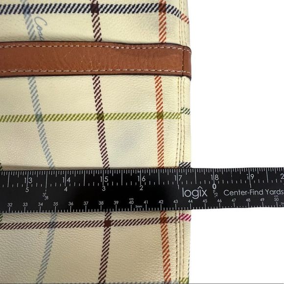 COACH D0868-12557 TABBY LEATHER SHOULDER BAG Cream colored stripes,minor wears. - Picture 4 of 11